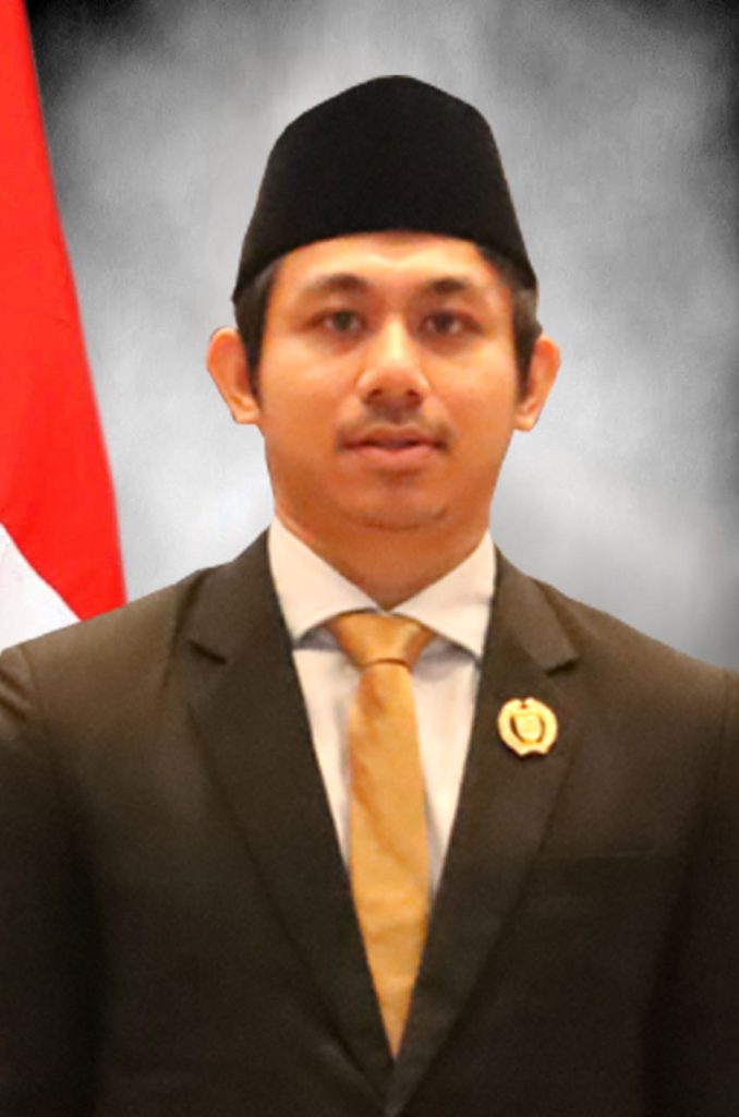 ANGGOTA DPRD PROVINSI RIAU FRAKSI PARTAI GOLKAR – DPRD Provinsi Riau